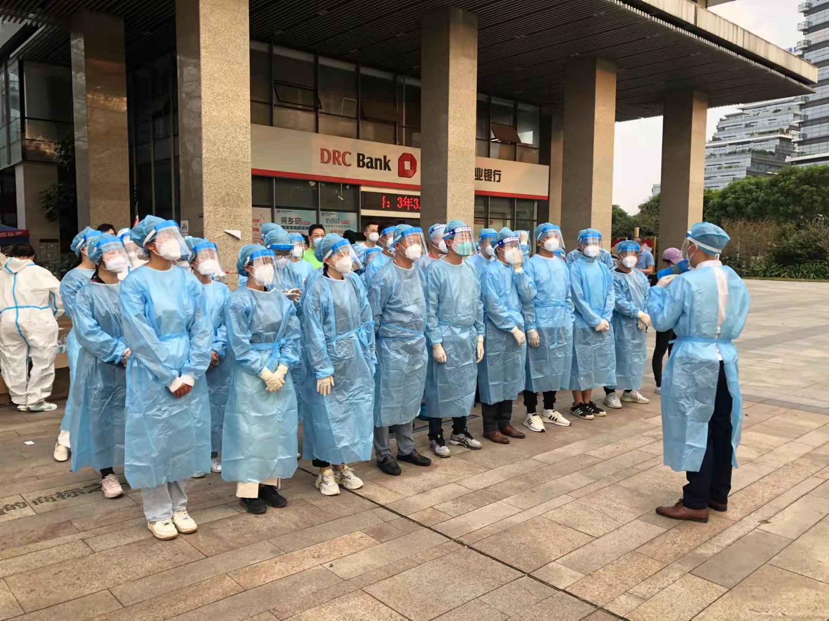 抗疫守卫战，，，，，永乐高ylg888888一直在！