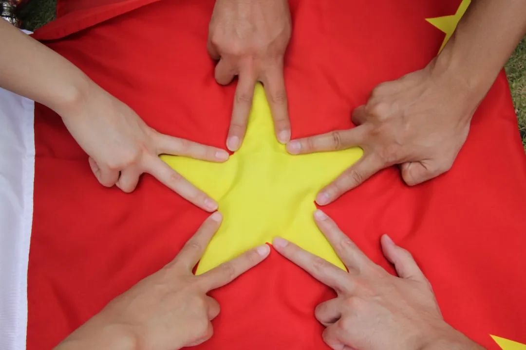 永乐高ylg88888812周年征文丨二等奖《立功新时代 永乐高ylg888888书青春》
